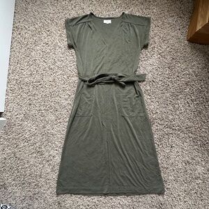 Lou & Grey Green Midi Dress Tie Waist Size XS Worn Once